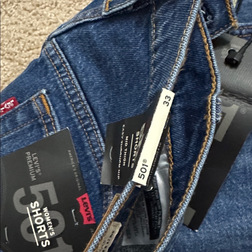501 Mid Thigh Shorts - Picture 3 of 3